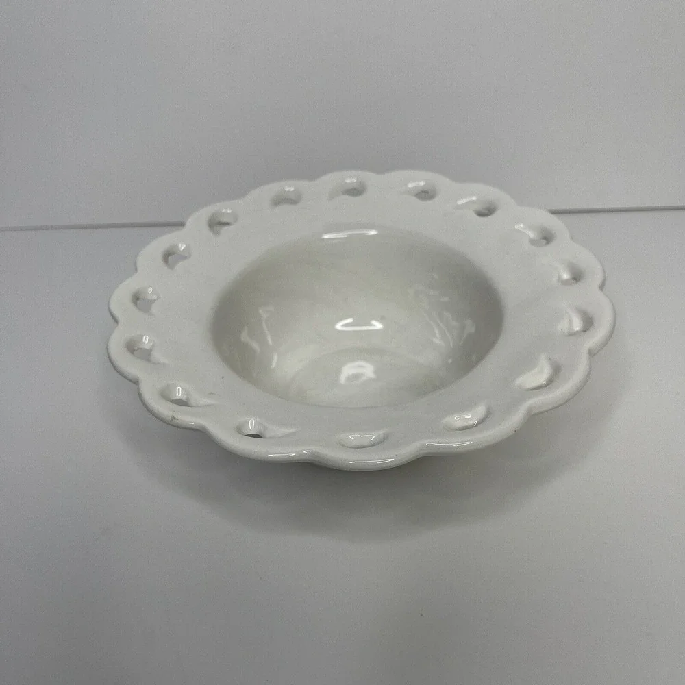 California USA Pottery Lace Cutout Bowl Vintage‎ White Candy Dish Mayo MCM